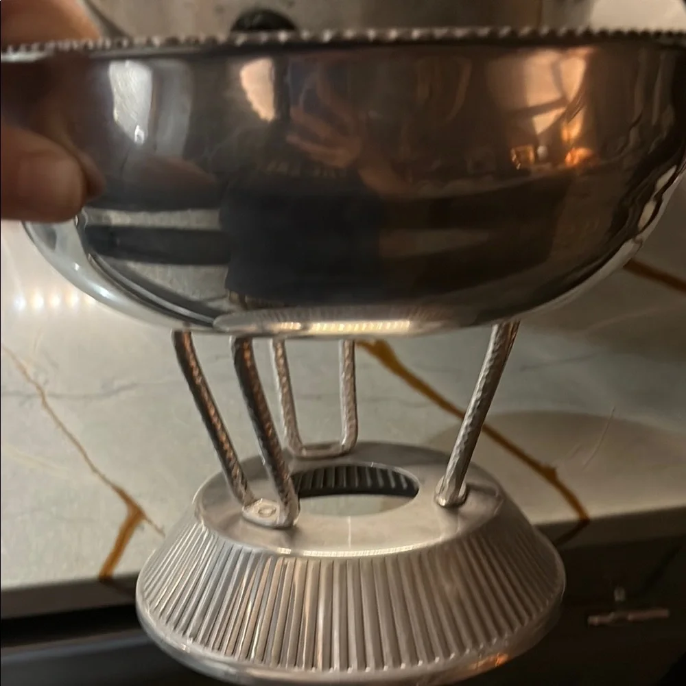 Vintage Pyrex Chafing Dish with lid